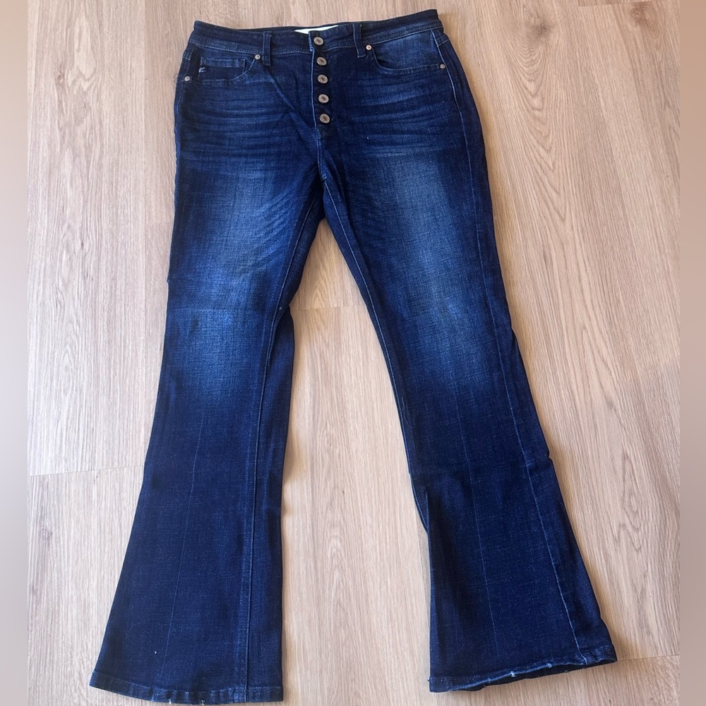 KanCan Petite Button-fly Straight Size 13